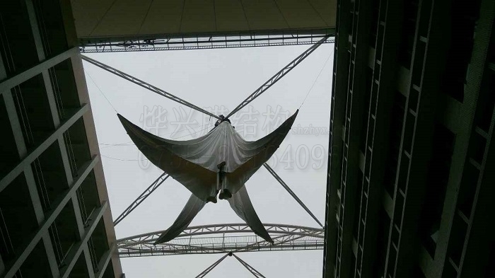 中空走廊屋面膜結構安裝-燁興膜結構 中空走廊屋面膜結構安裝1.jpg